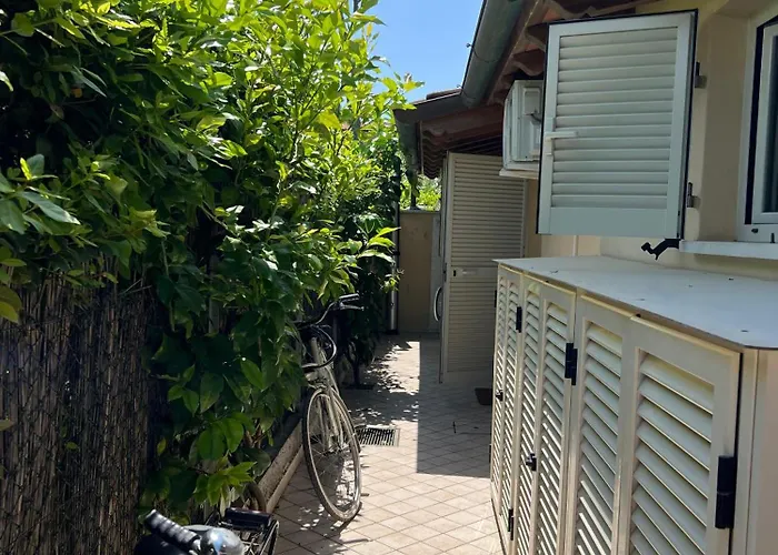 Versilia Villina Lola Marina di Pietrasanta