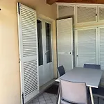 Versilia Villina Lola מרינה די פיאטרסנטה