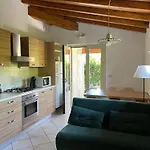 Versilia Villina Lola דירה