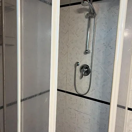 Versilia Villina Lola شقة مارينا دي بييتراسانْت