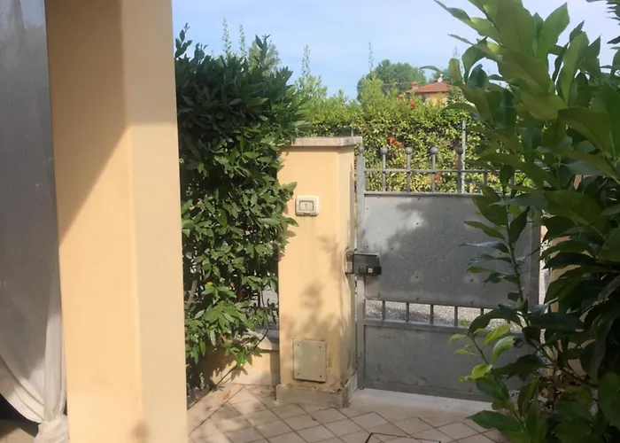 Versilia Villina Lola Apartment