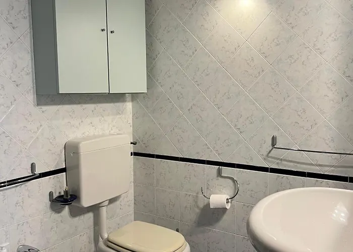 Versilia Villina Lola *