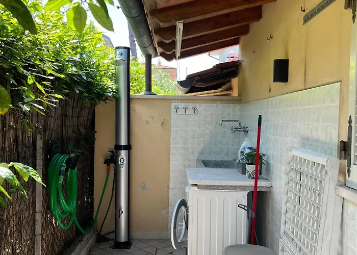 Versilia Villina Lola Apartment *